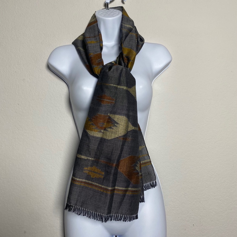 Handmade in Nepal 100% Cotton Scarf‎ Gray Arrowhead Pattern Fringe